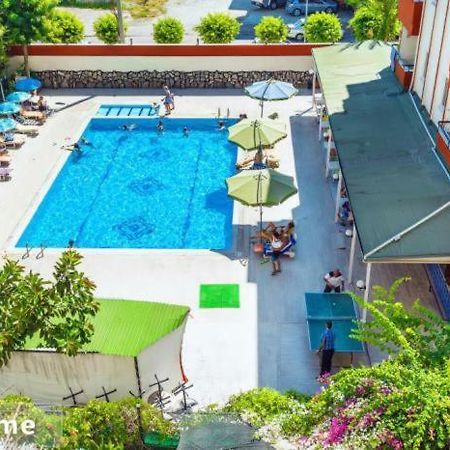 Solis Beach Hotel Odaonu Luaran gambar
