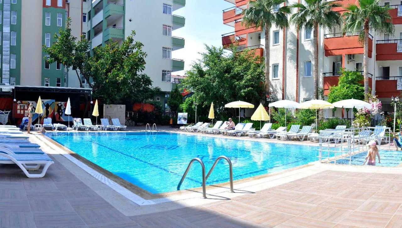 Solis Beach Hotel Odaonu Luaran gambar